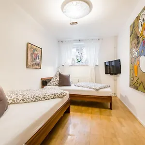 Appartement Ferien Und Messewohnug
