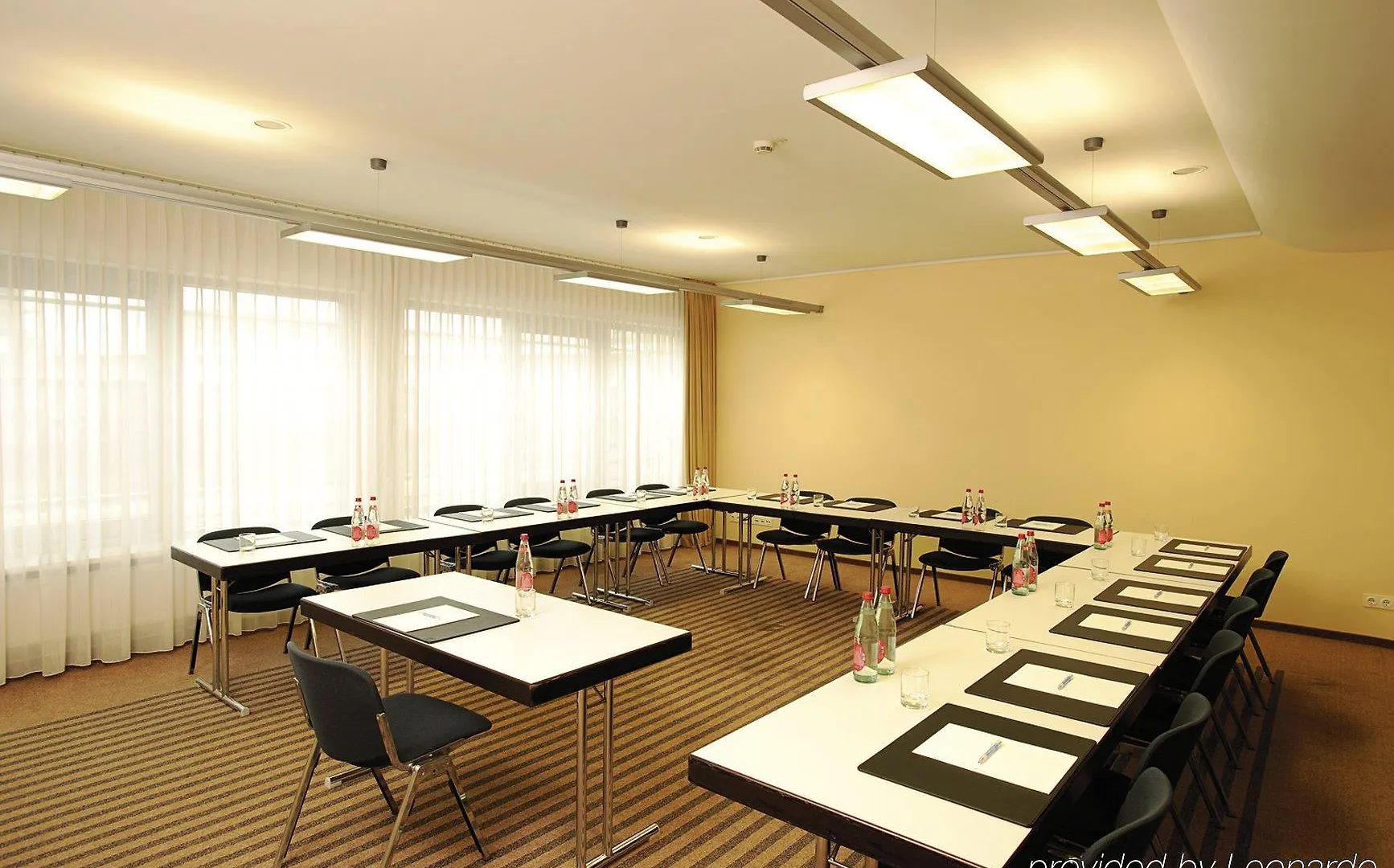 Nh Koeln Altstadt Hotel